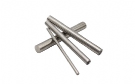 Titanium alloy bar